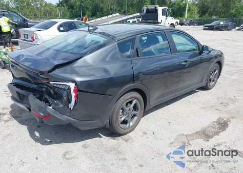 2025 Kia K4 Lxs из США, поврежденный, VIN 3KPFT4DE8SE134604